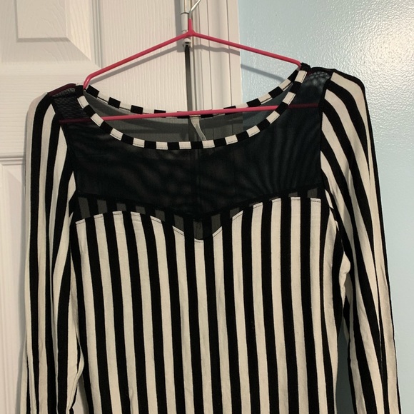 Black and White Striped Mini Dress Size M - Picture 4 of 8